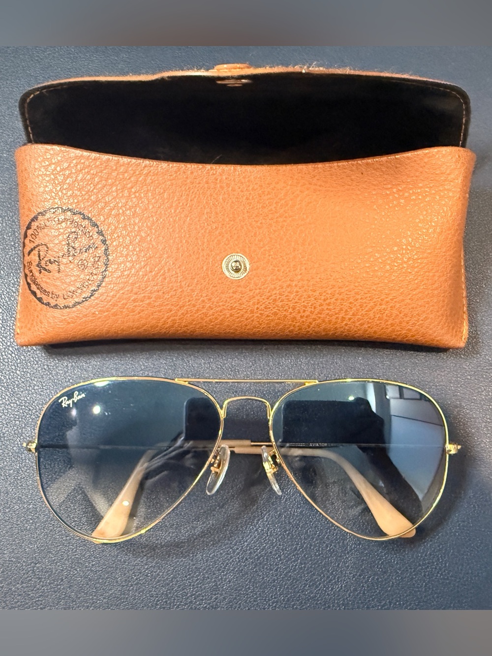 Ray-Ban RB 3025 Aviator Large Gold Frame Sunglasses